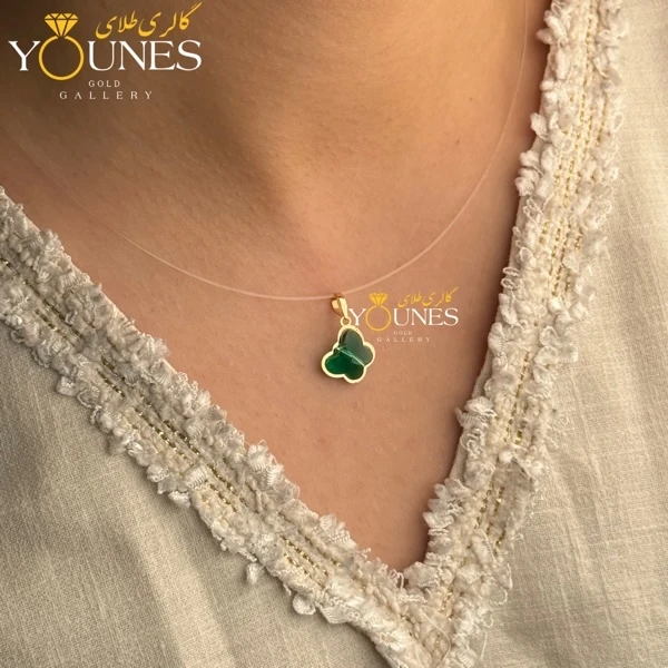 آویز طلا سواروسکی پروانه ای سبز زمردی